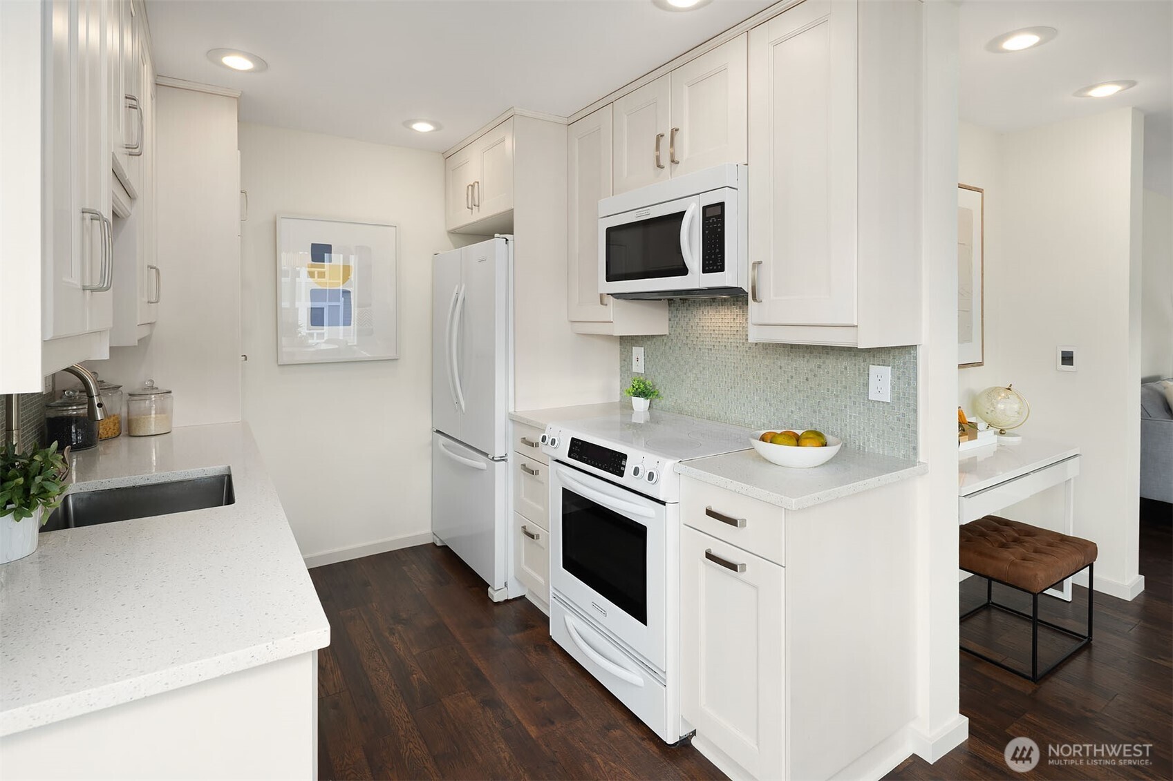 500 Aloha Street Unit: E307