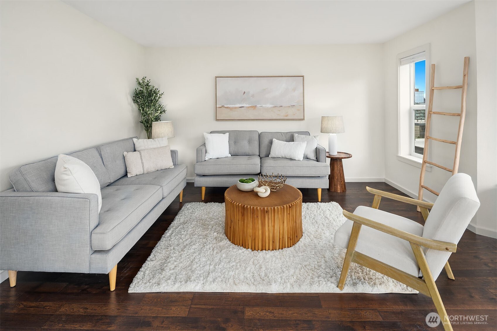 500 Aloha Street Unit: E307