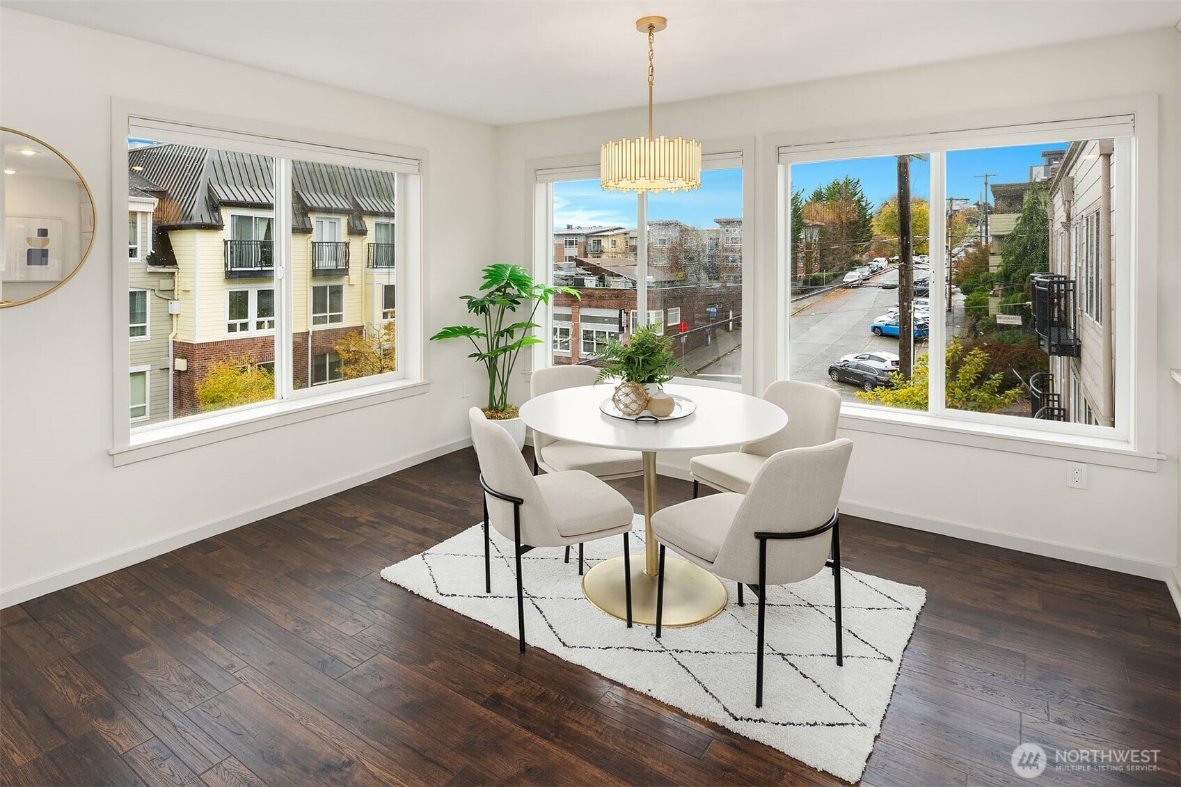 500 Aloha Street Unit: E307