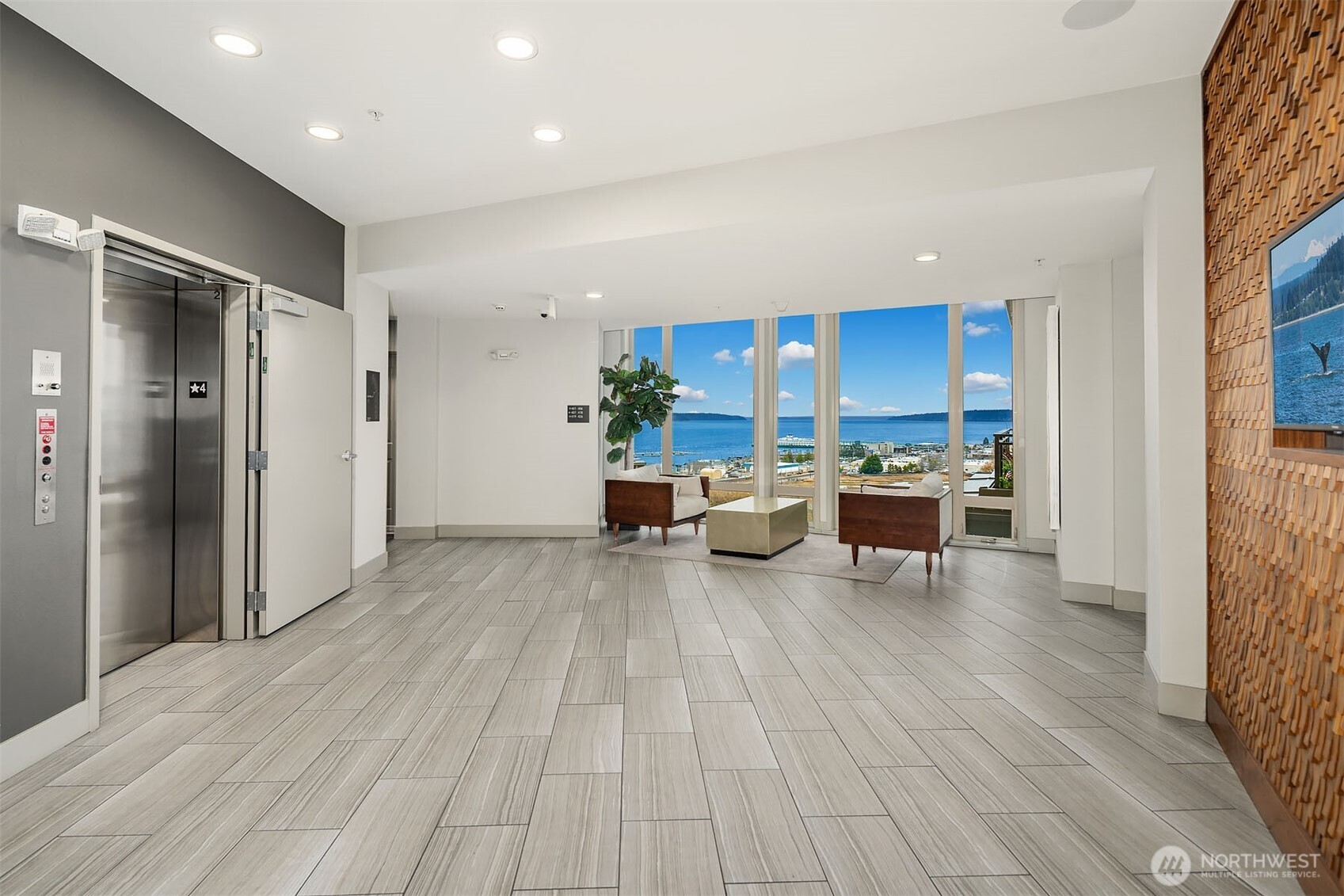 50 Pine Street Unit: 404