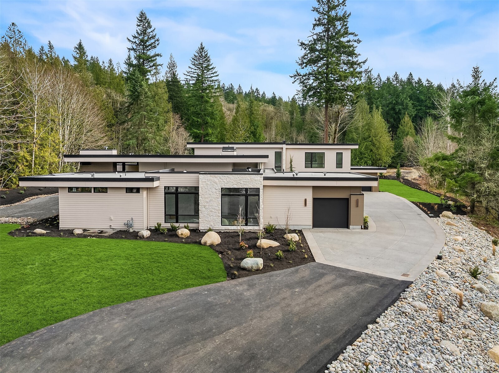 23752 NE 39th Place