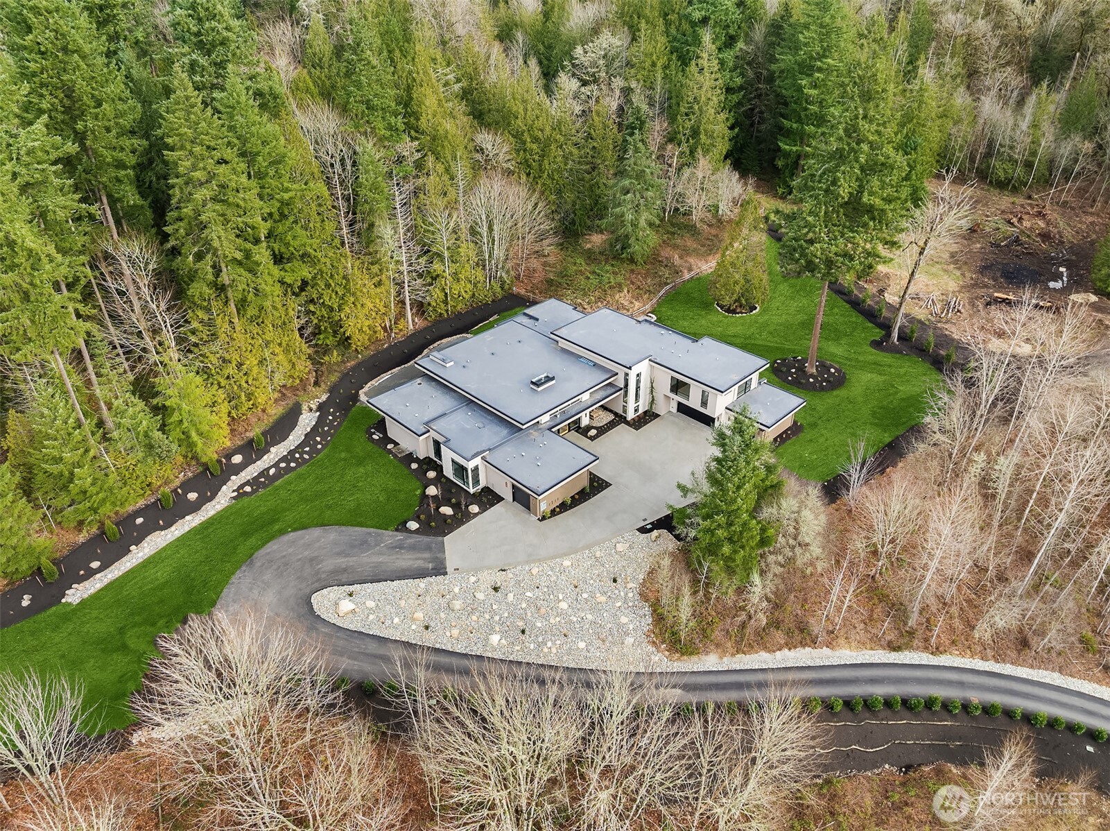 23752 NE 39th Place