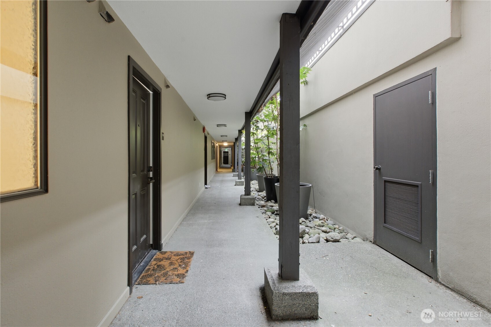 2253 Gilman Drive W Unit: 105