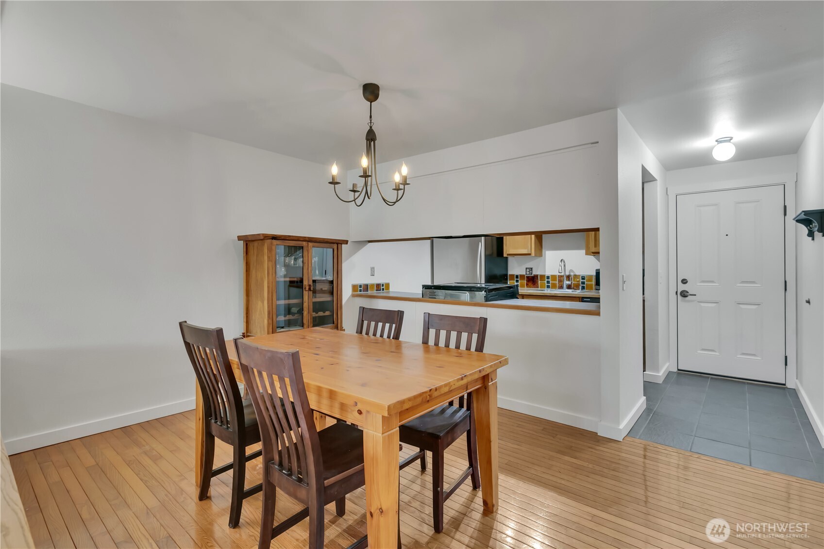 2253 Gilman Drive W Unit: 105