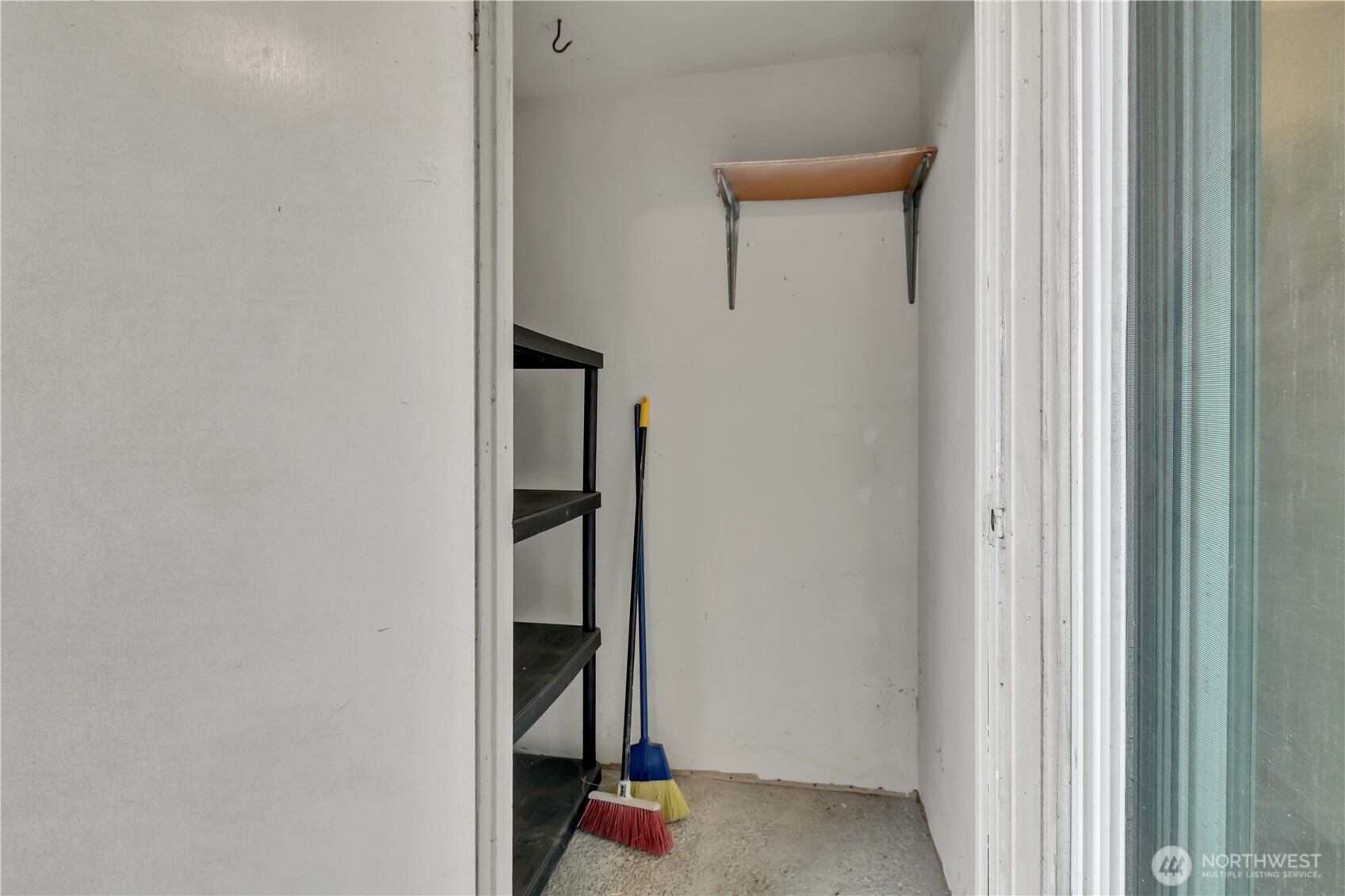 2253 Gilman Drive W Unit: 105