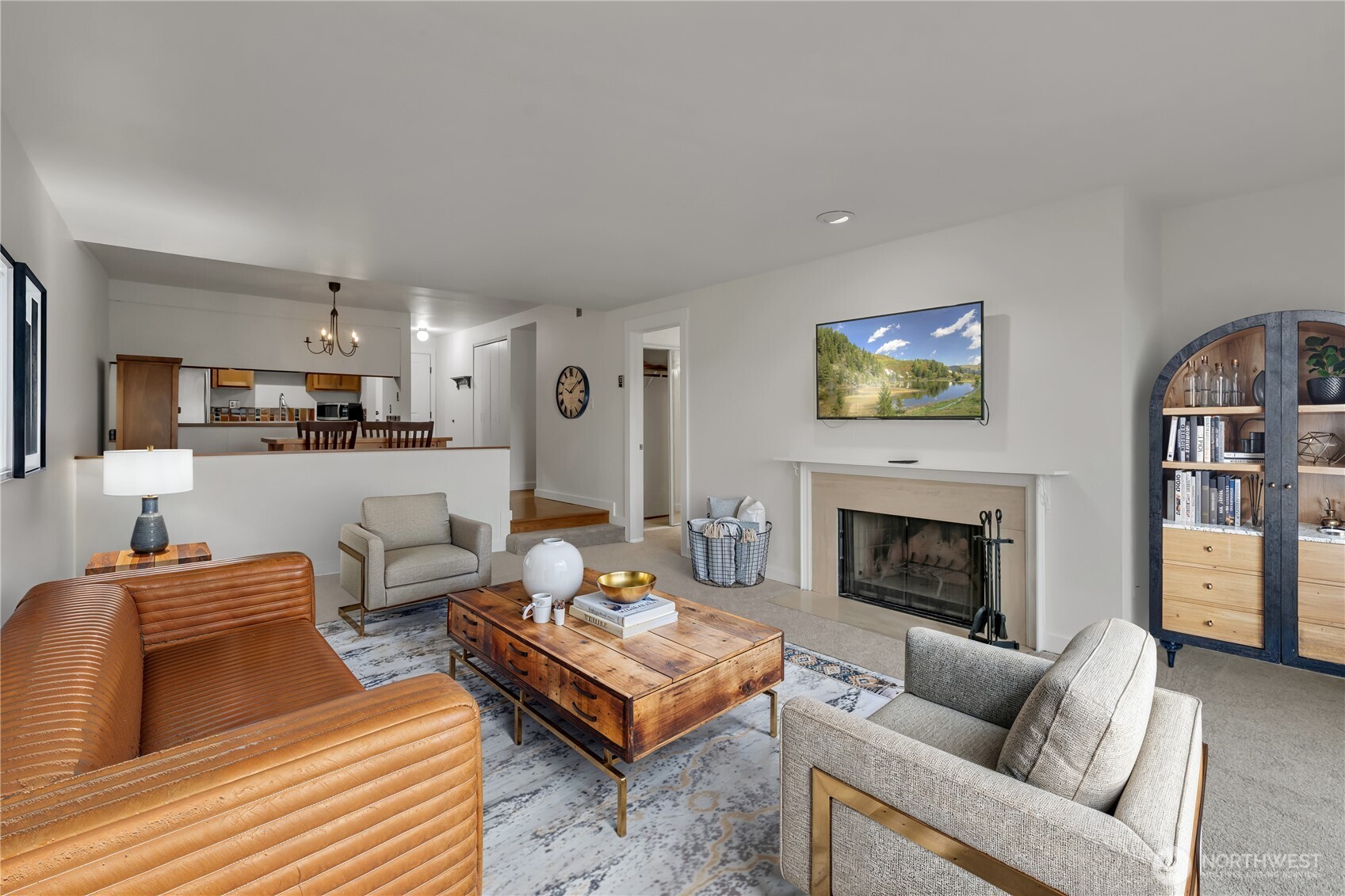 2253 Gilman Drive W Unit: 105