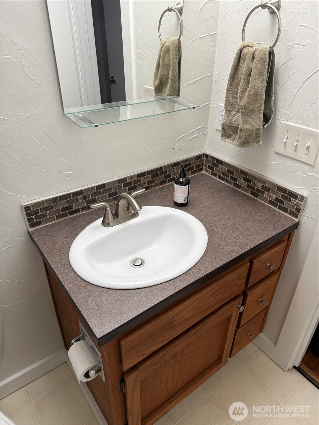 2253 Gilman Drive W Unit: 105