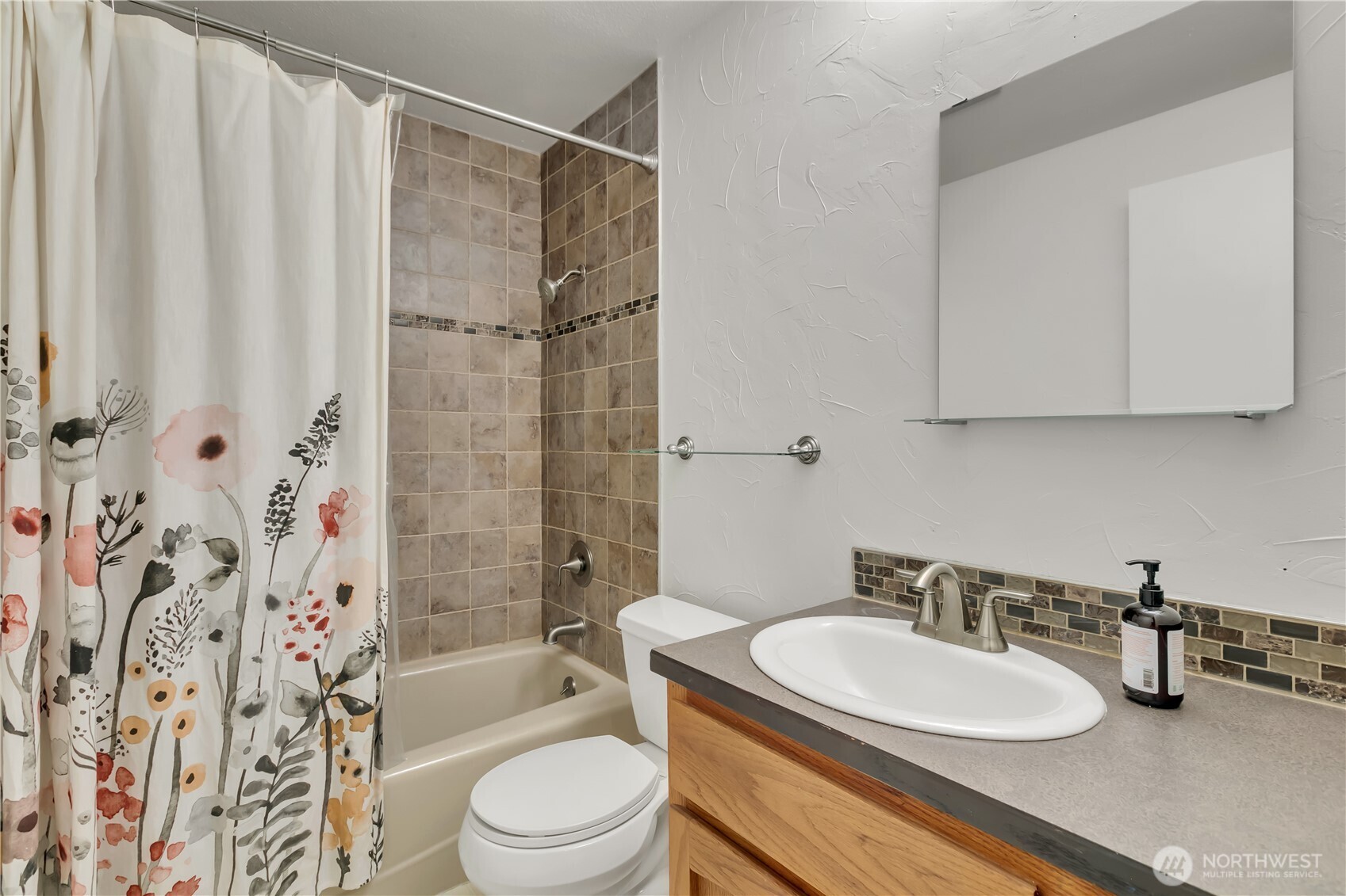 2253 Gilman Drive W Unit: 105
