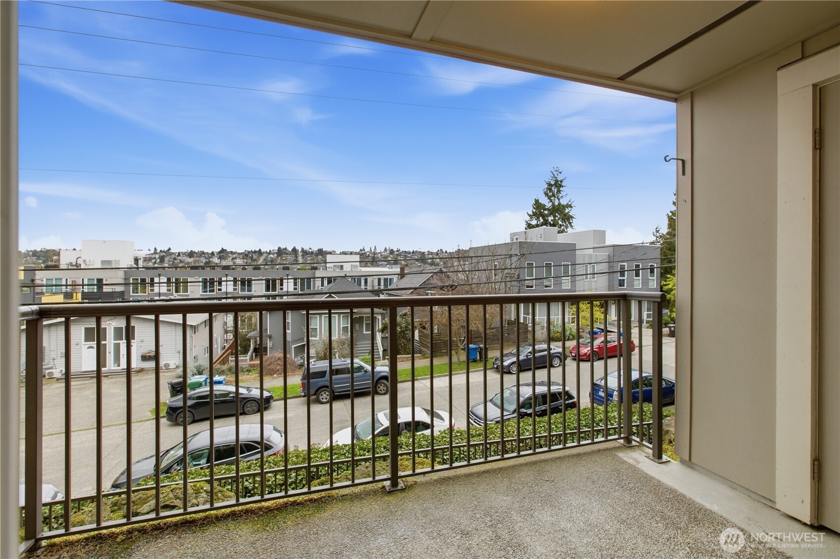 2253 Gilman Drive W Unit: 105