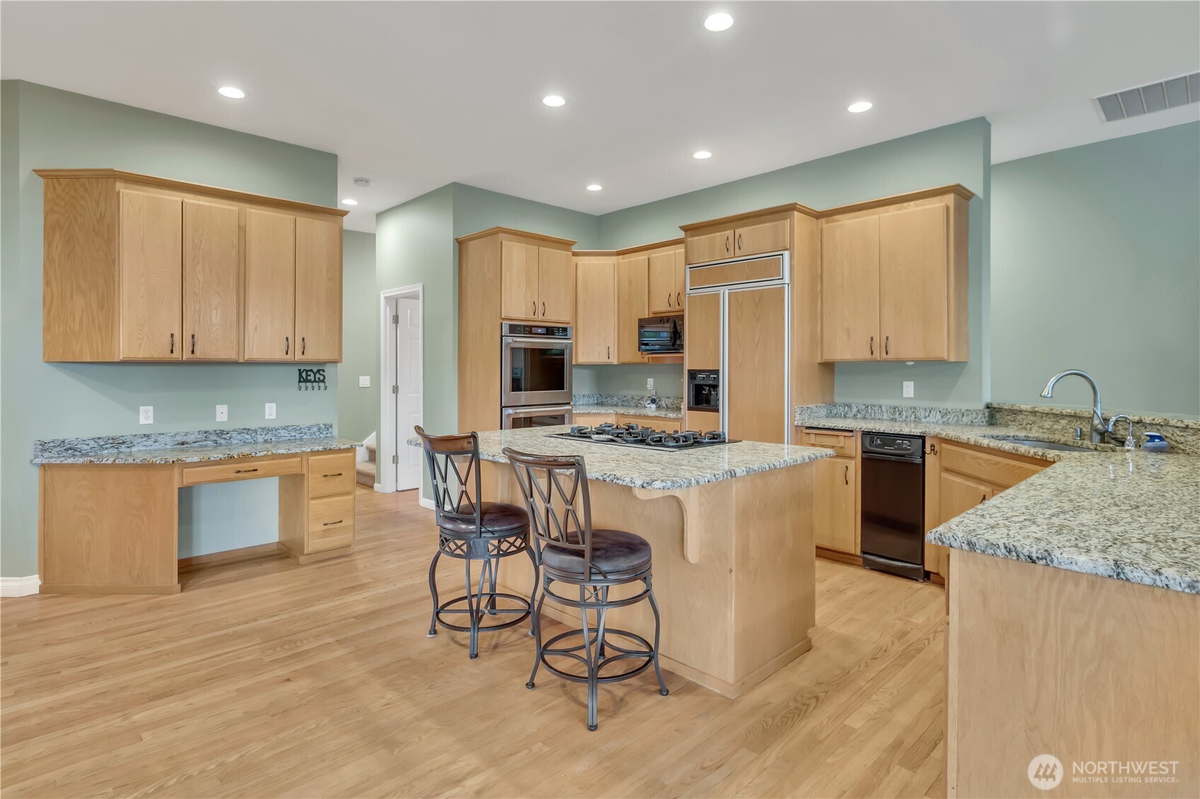 2504 5th Street NW