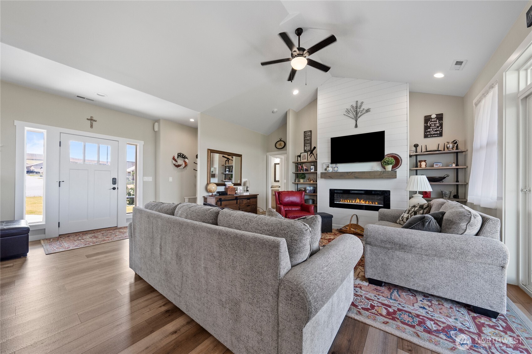 8090 Desert Sage Court SE