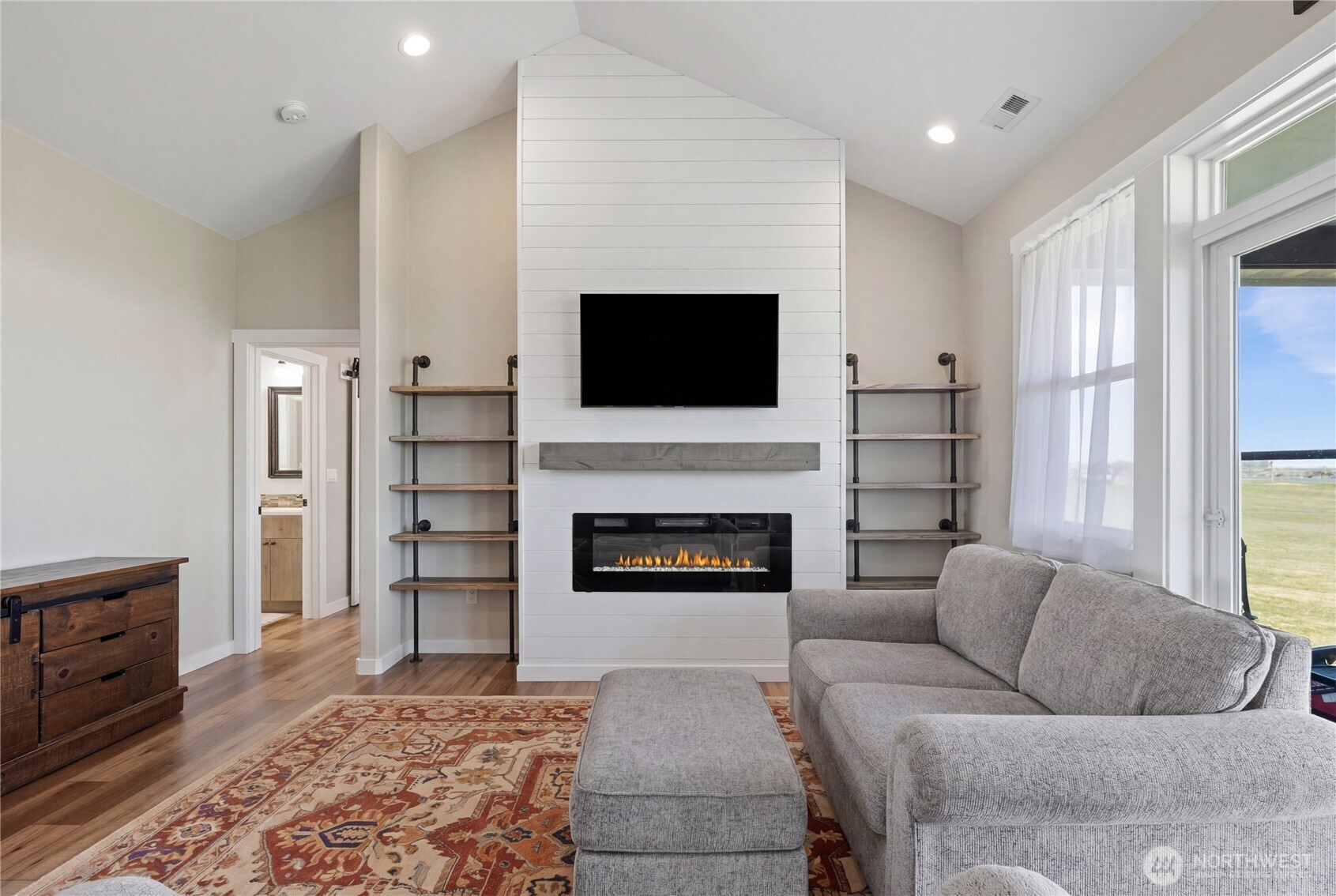 8090 Desert Sage Court SE