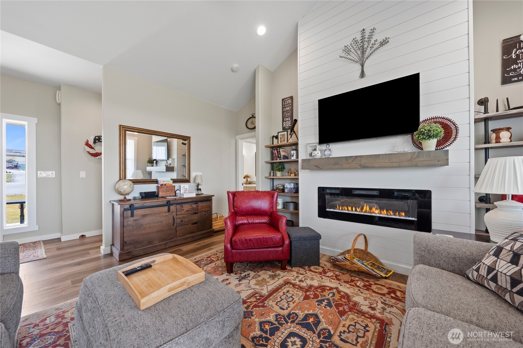 8090 Desert Sage Court SE