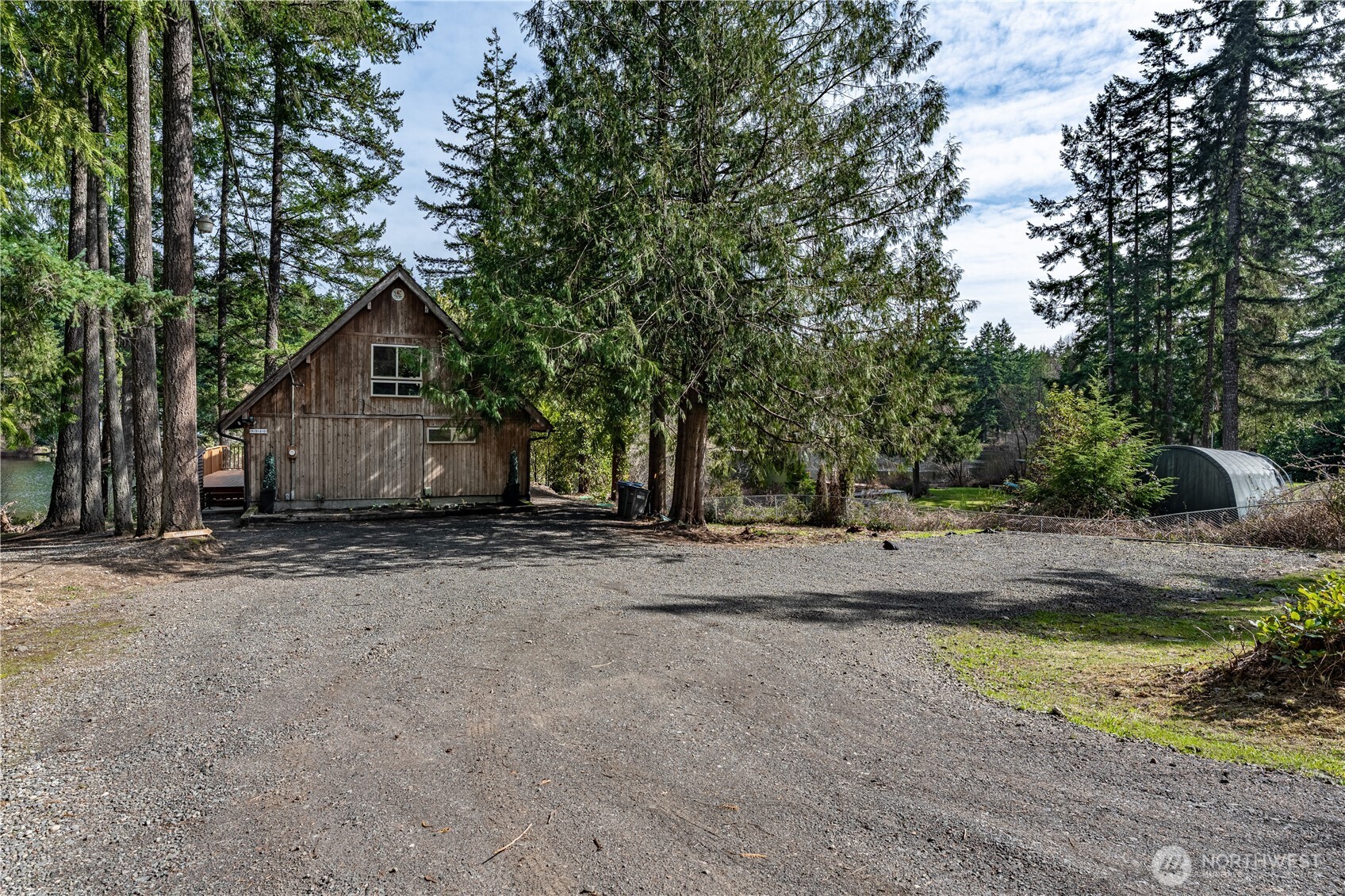 9940 Fairview Lake Road SW