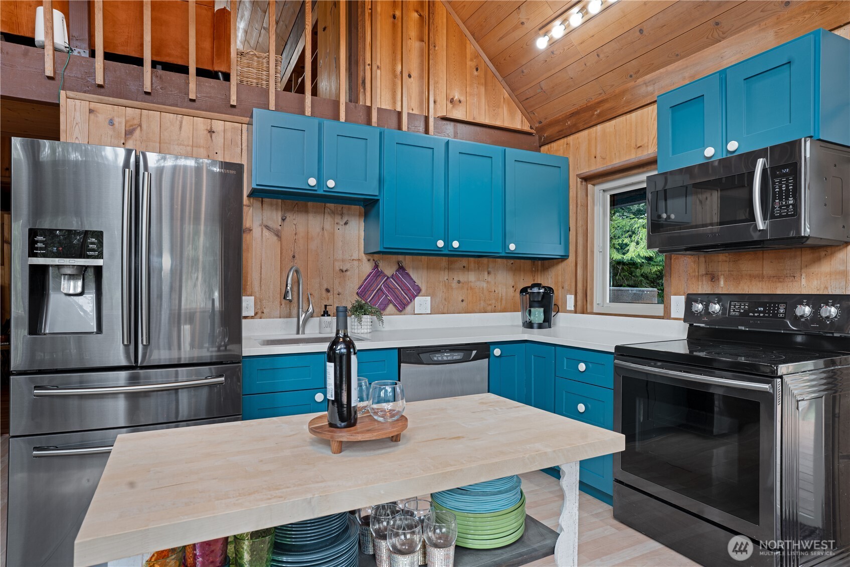 9940 Fairview Lake Road SW