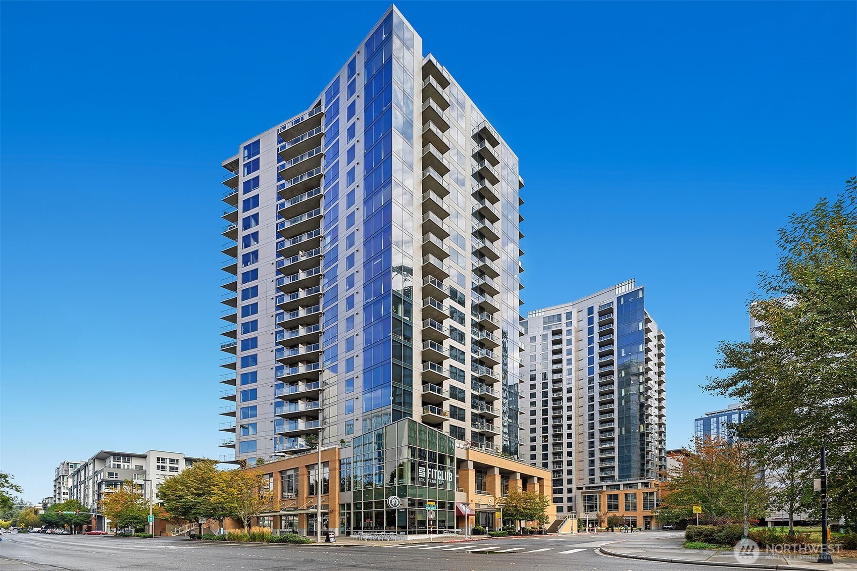 10610 NE 9th Place Unit: 1206