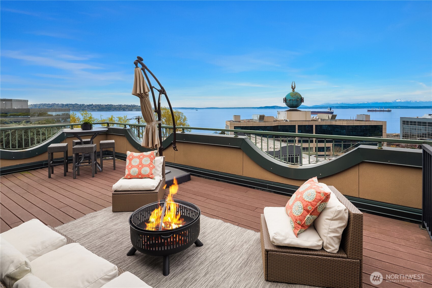 120 1st Avenue W Unit: 501