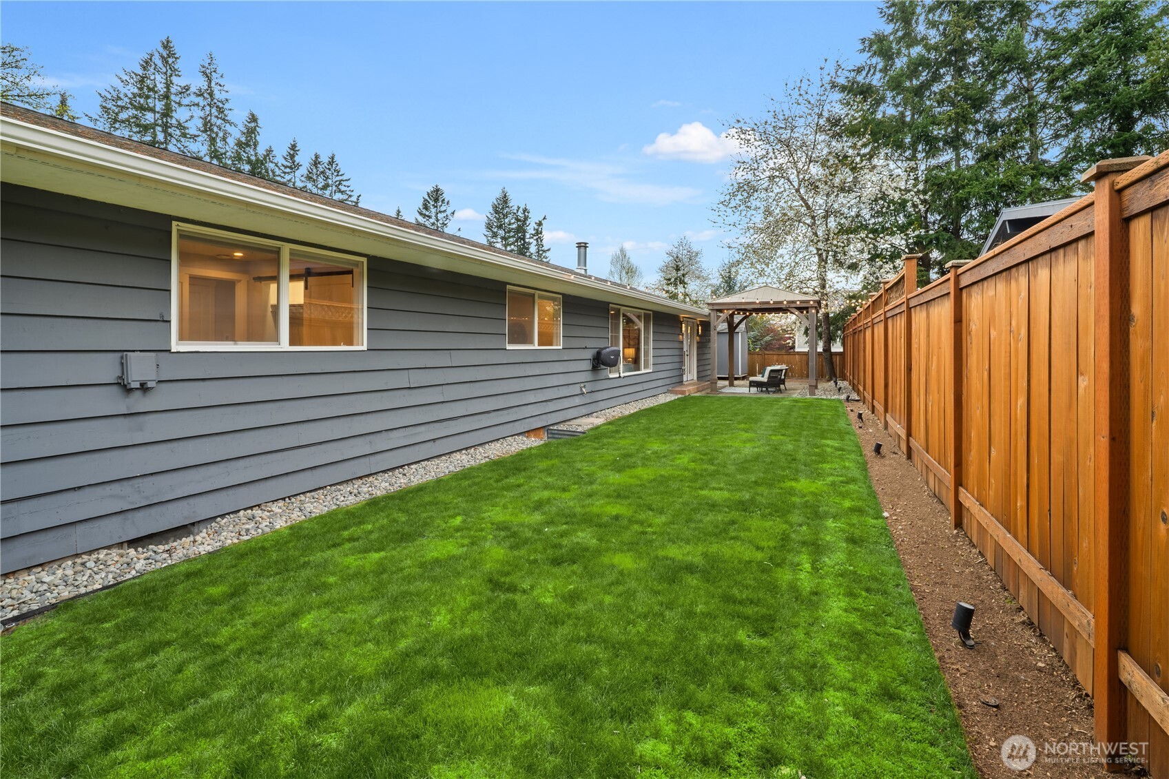 420 SE Evans Lane