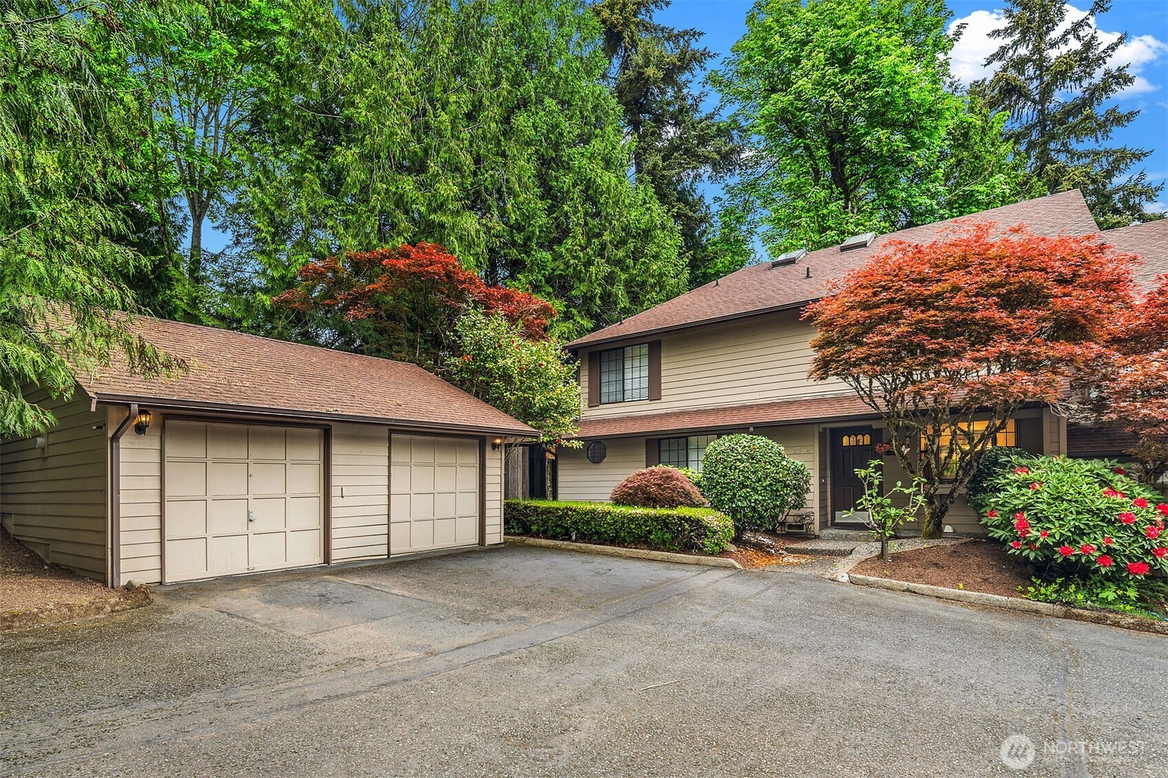 13706 NE 85th Street