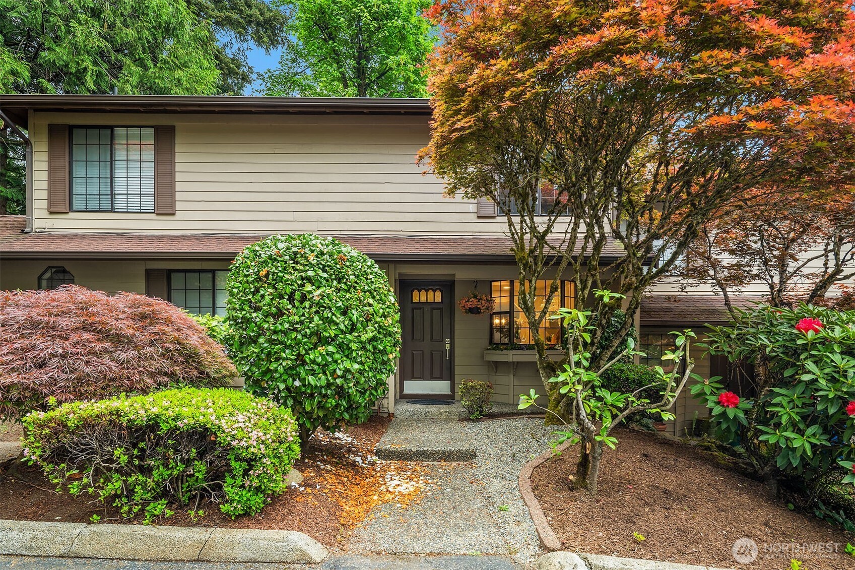 13706 NE 85th Street