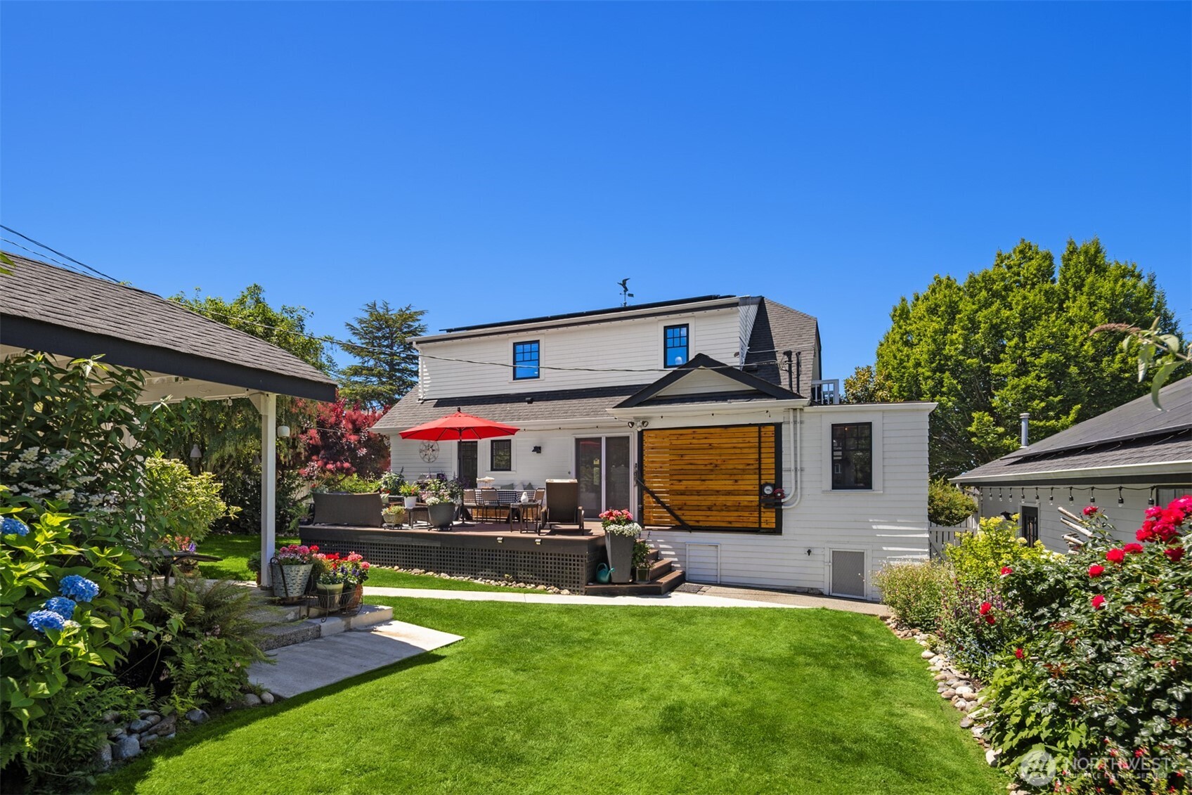 428 3rd Avenue N