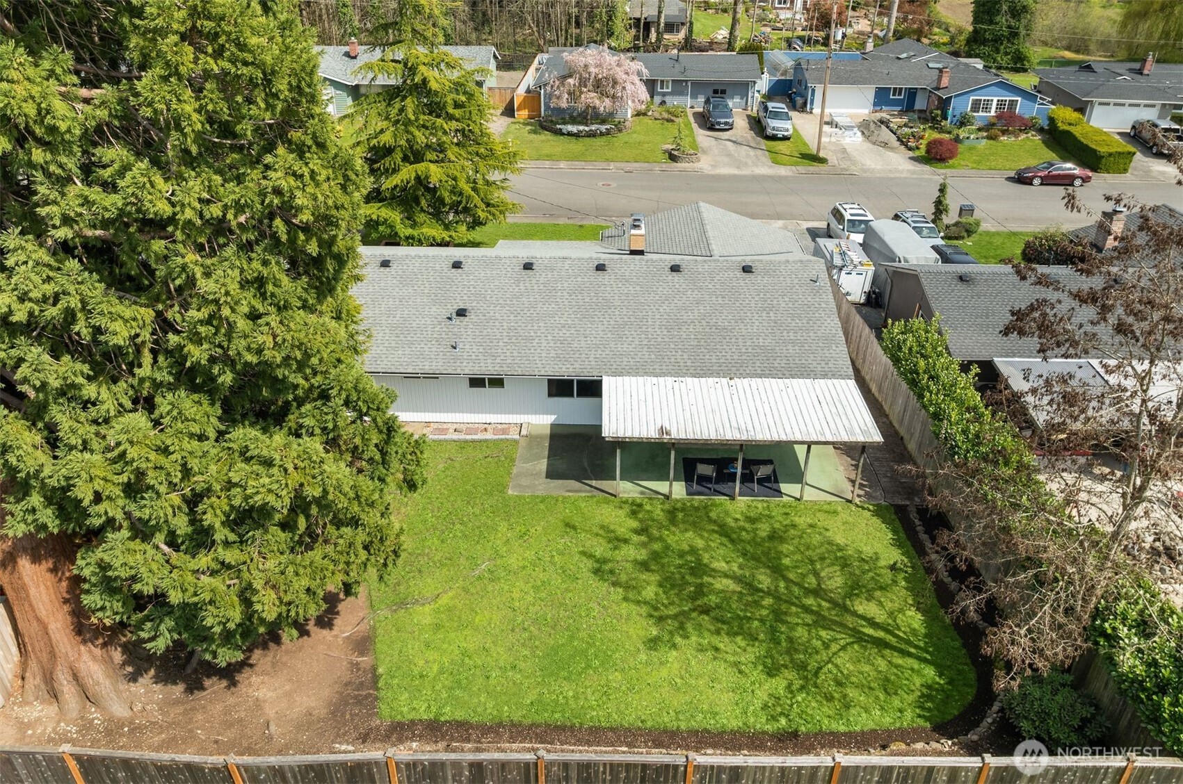 1067 Anacortes Avenue NE