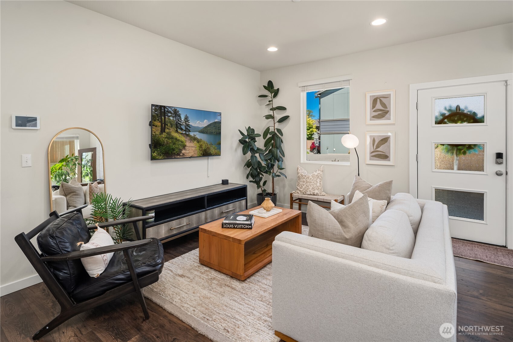 4902 Courtyard Lane Unit: B1