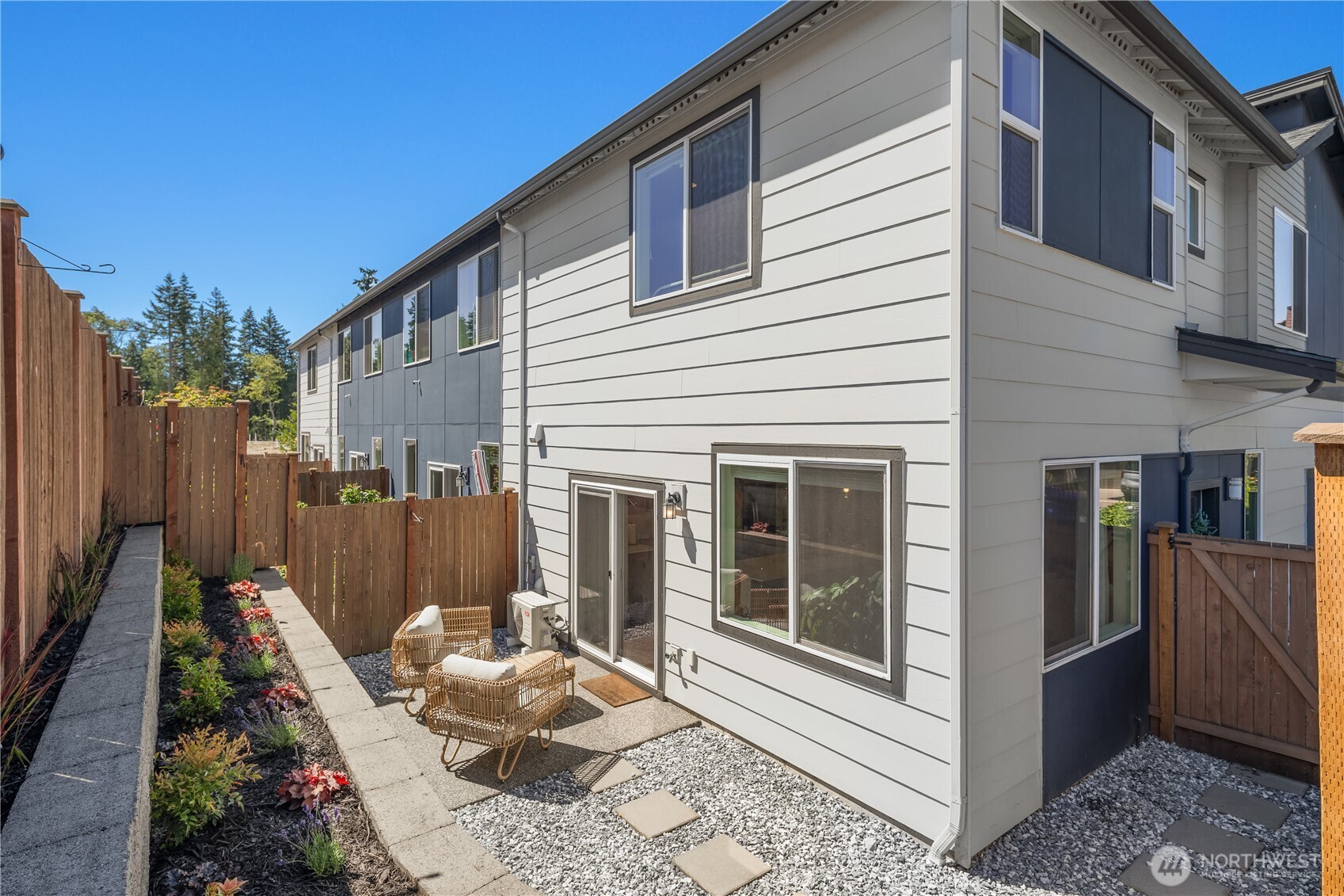 4902 Courtyard Lane Unit: B1