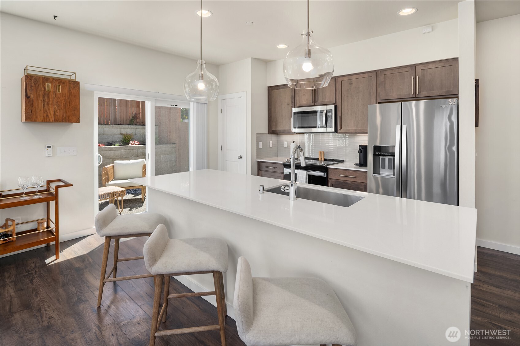4902 Courtyard Lane Unit: B1