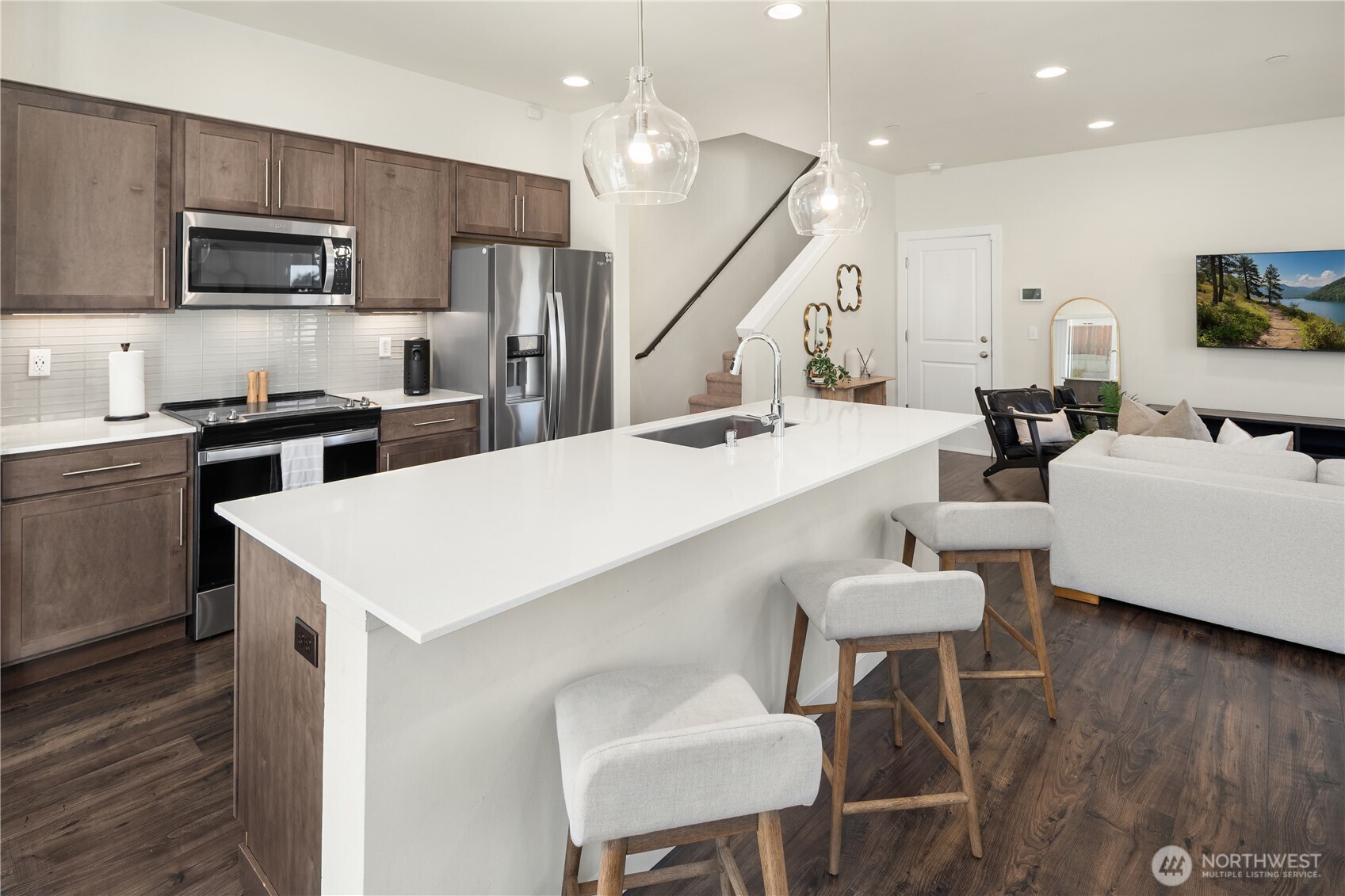4902 Courtyard Lane Unit: B1