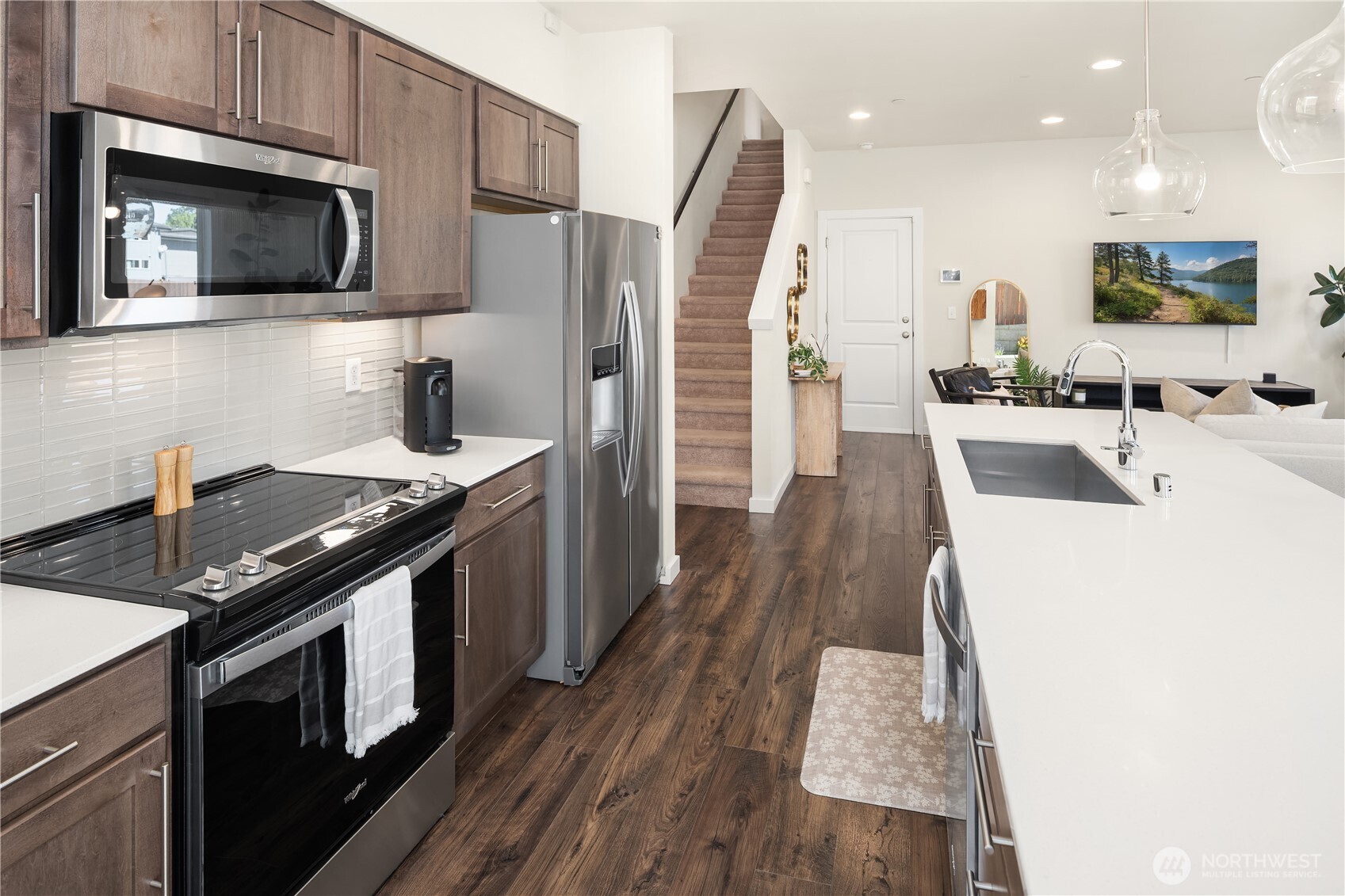 4902 Courtyard Lane Unit: B1