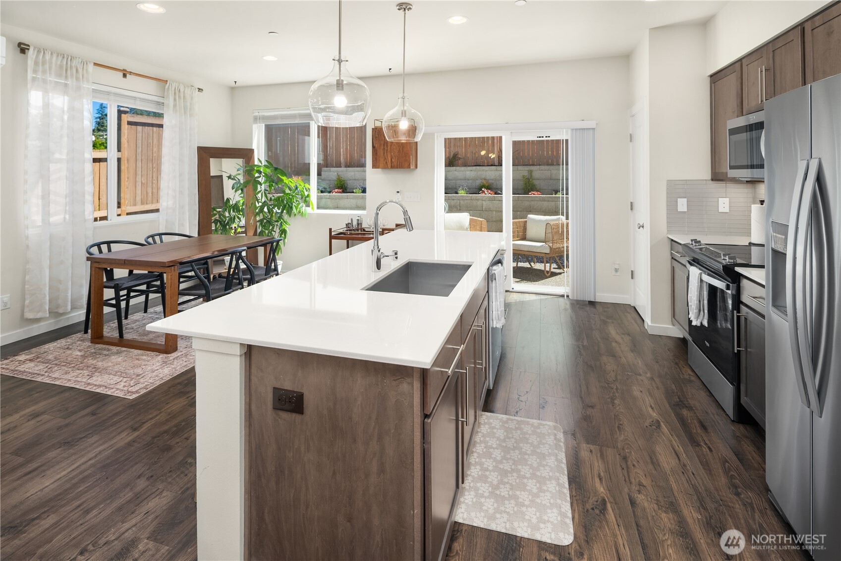 4902 Courtyard Lane Unit: B1