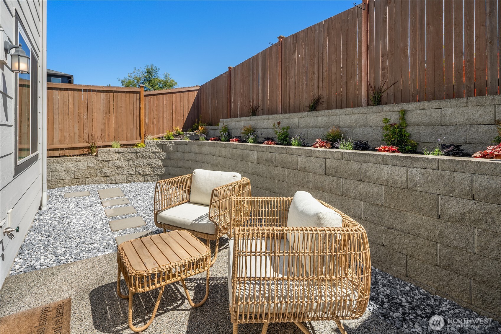 4902 Courtyard Lane Unit: B1