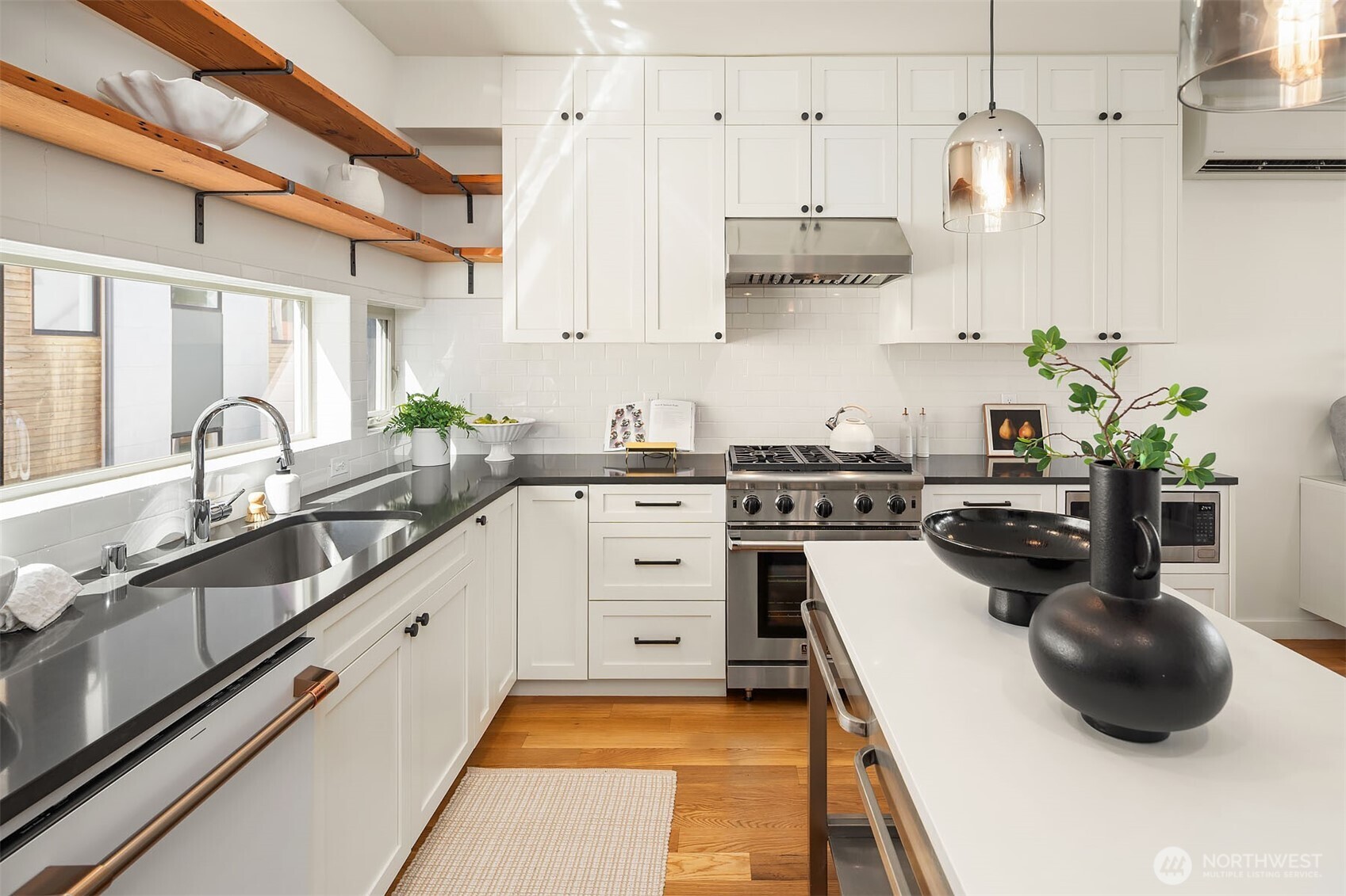 1537 Grandview Place E Unit: D