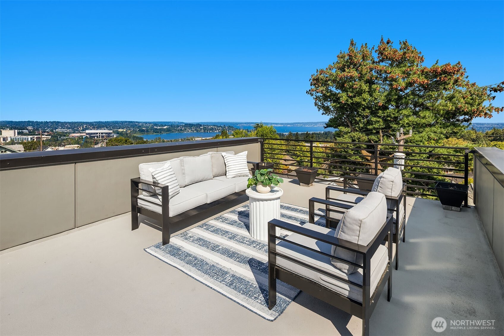 1537 Grandview Place E Unit: D