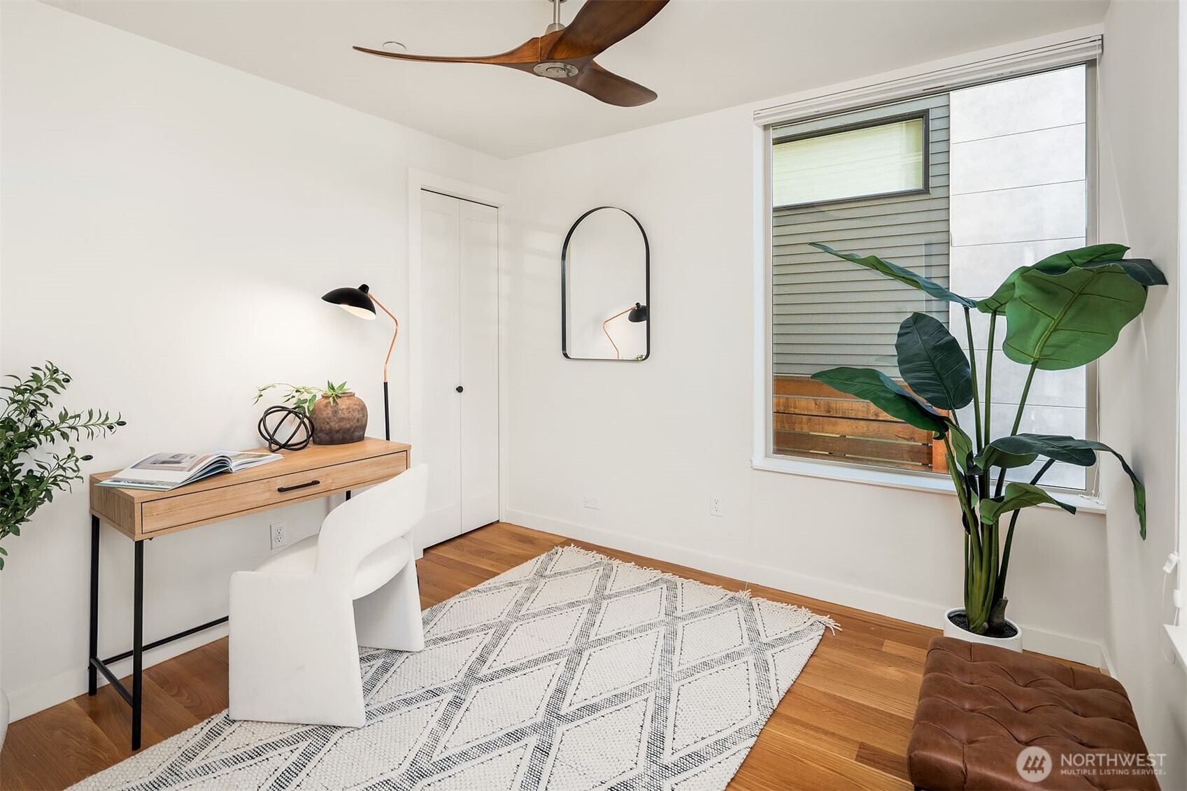 1537 Grandview Place E Unit: D