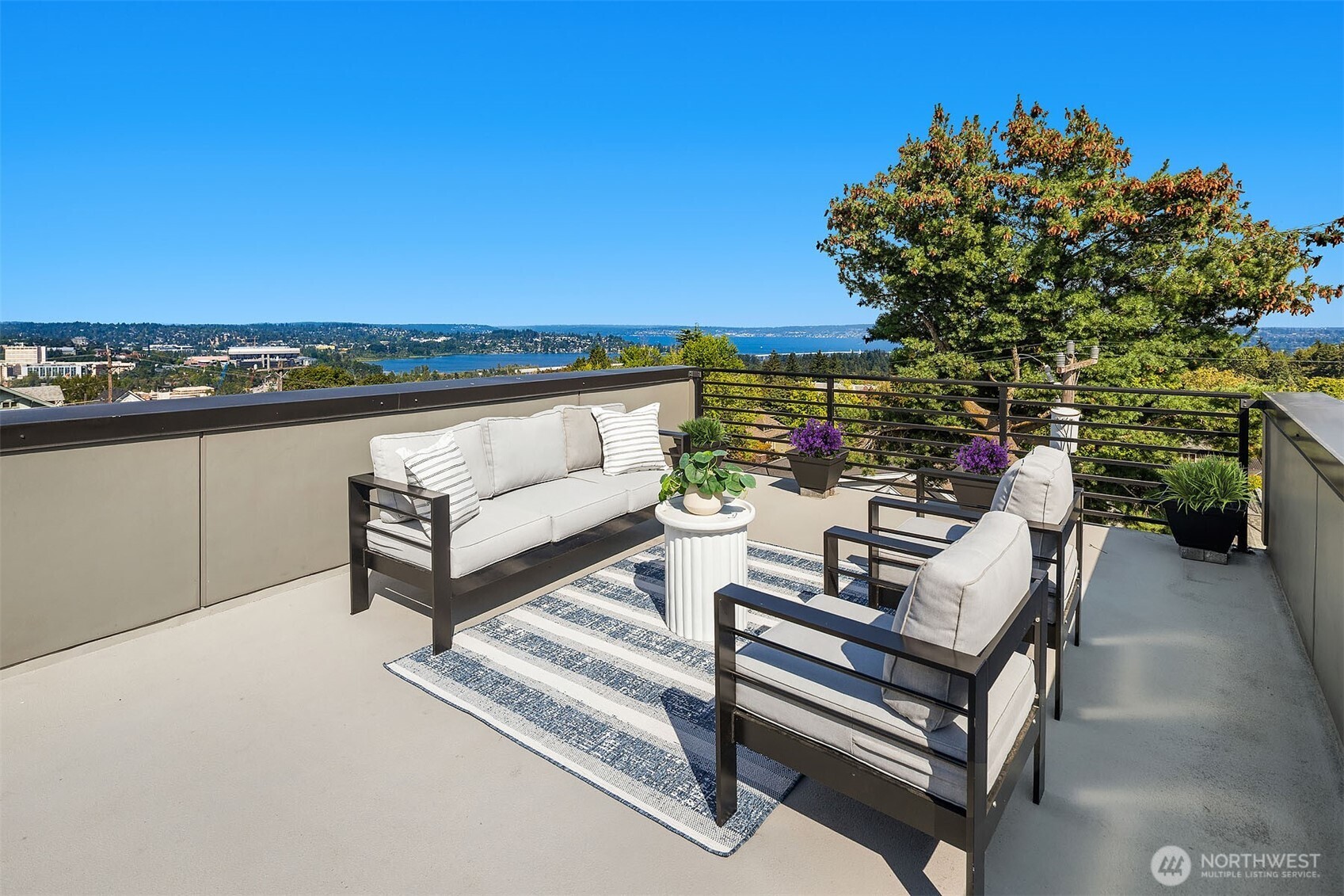 1537 Grandview Place E Unit: D