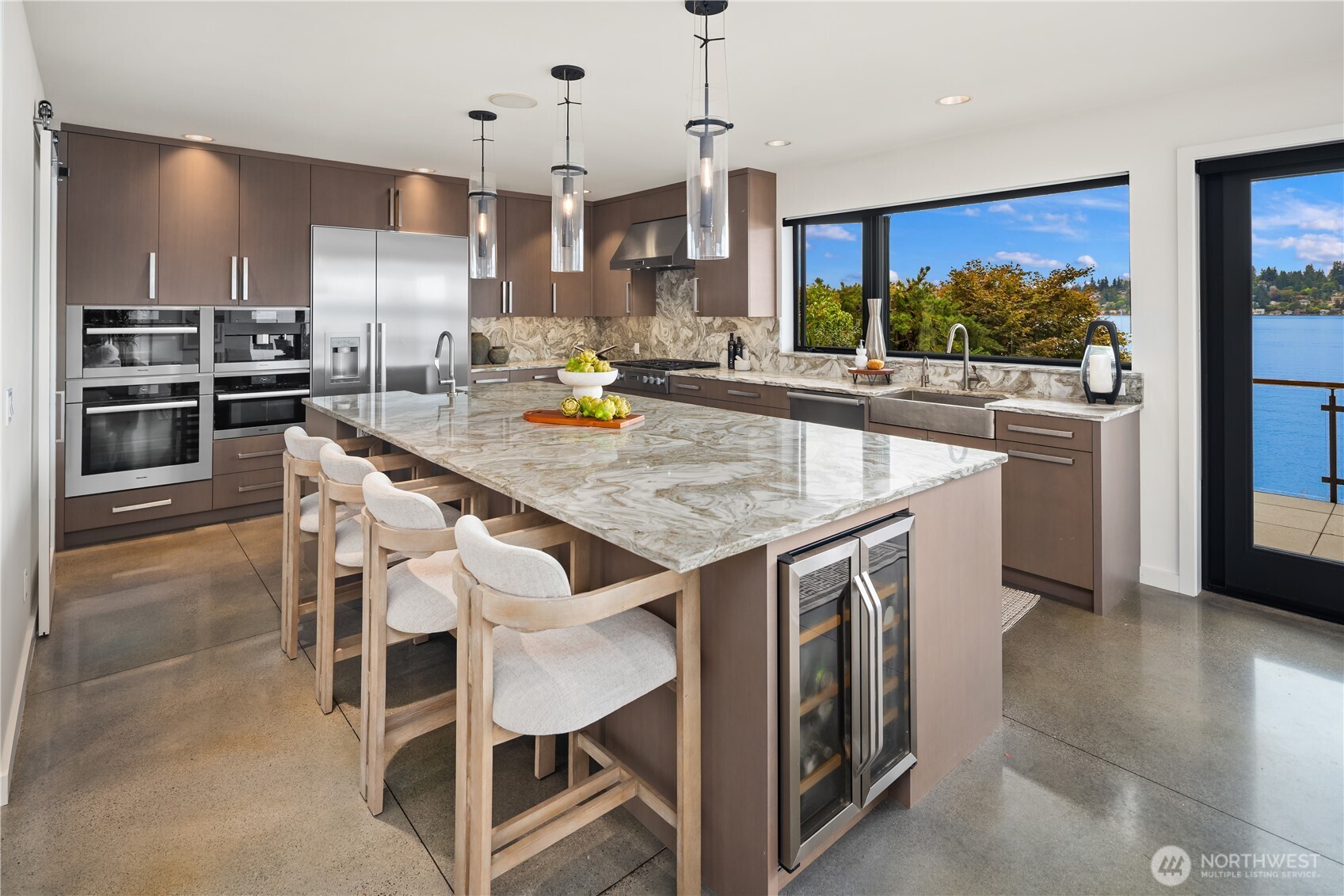 13031 Holmes Point Drive NE