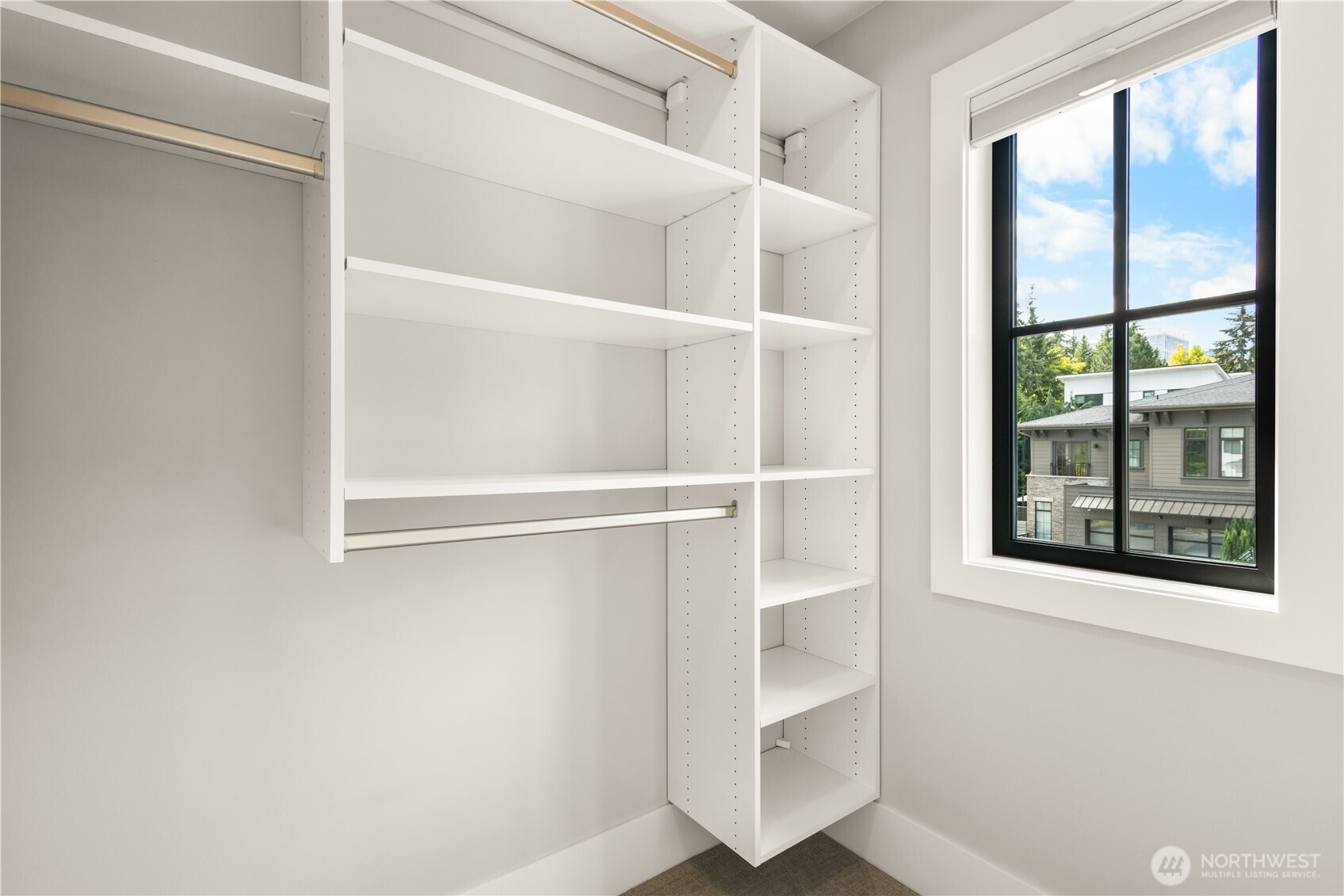 10402 NE 15th Street
