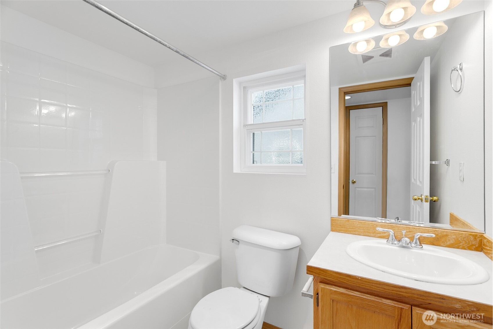 15306 14th Avenue W