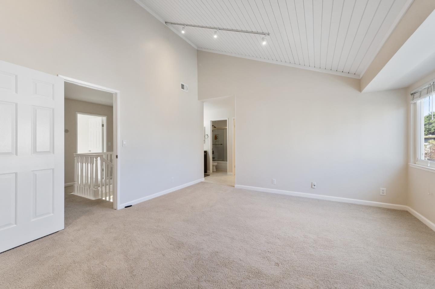 333 S Bernardo AVE