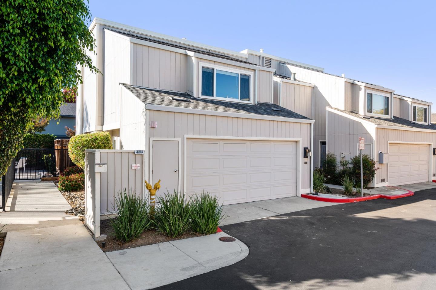 333 S Bernardo AVE