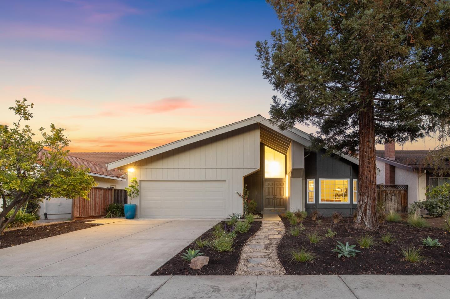 10296 Virginia Swan PL