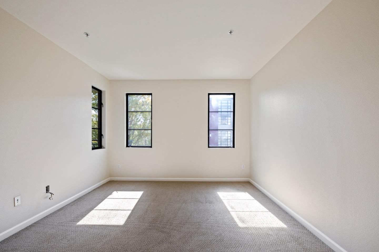 800 N 8th ST 213