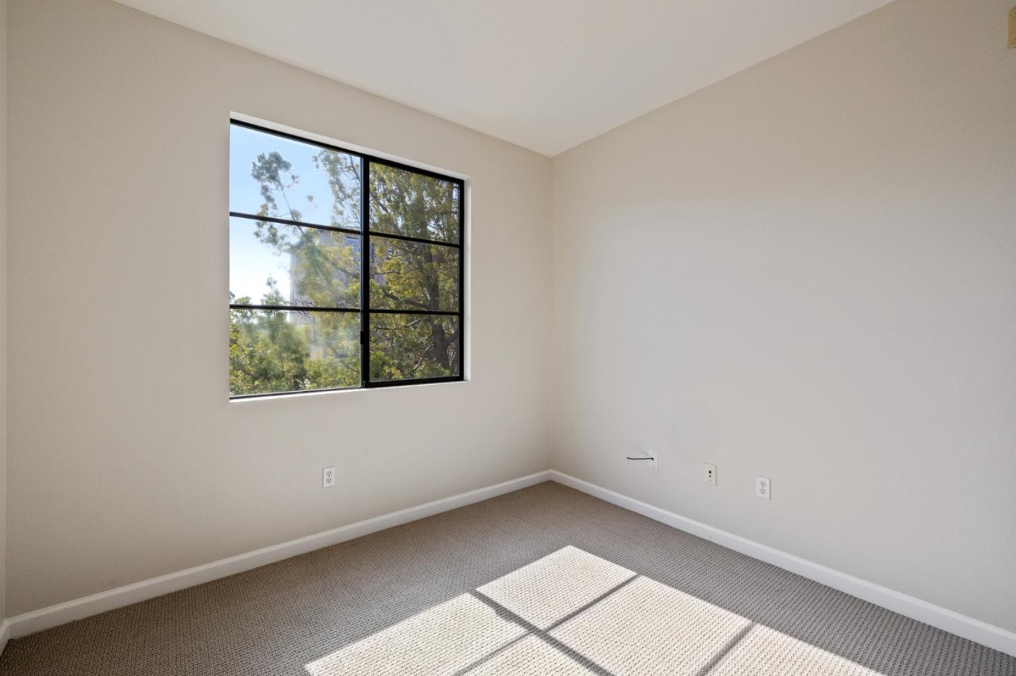 800 N 8th ST 213