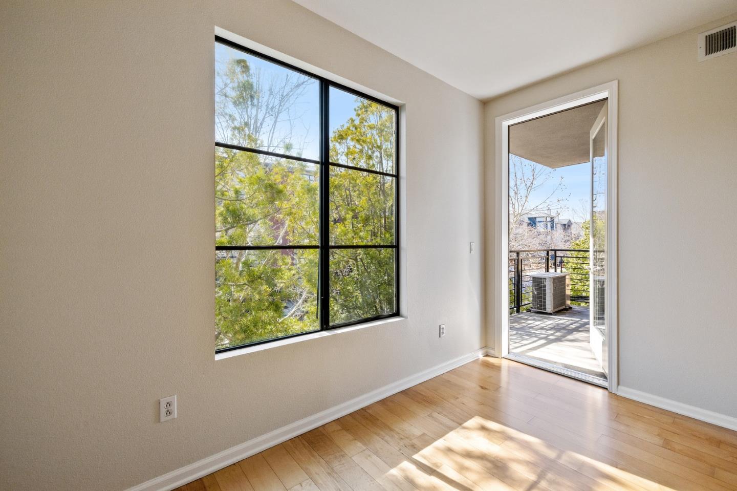 800 N 8th ST 213