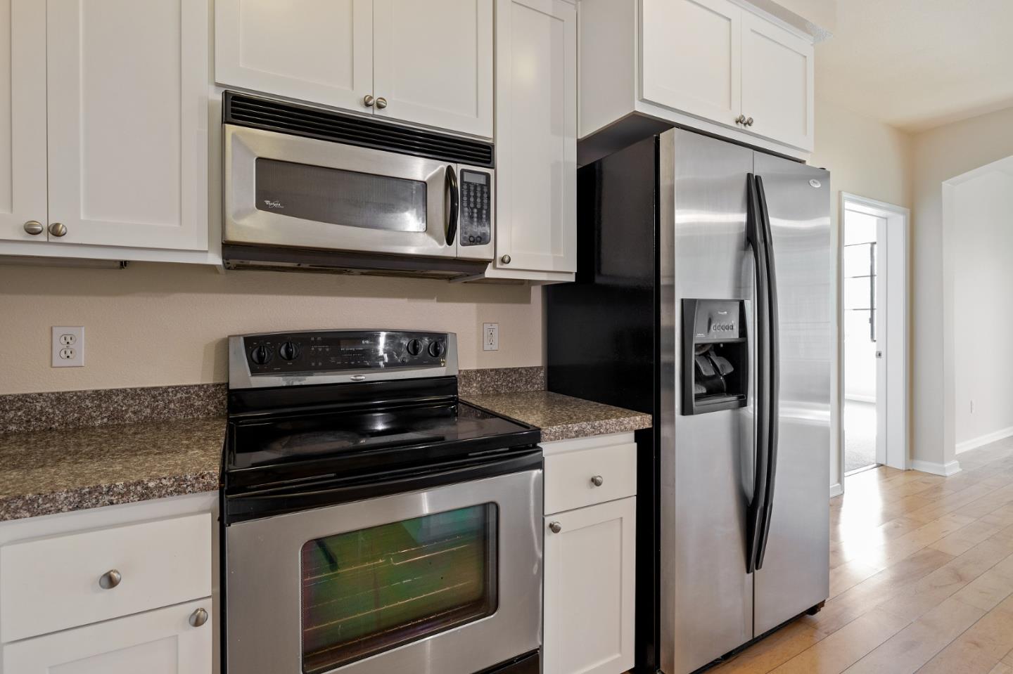 800 N 8th ST 213