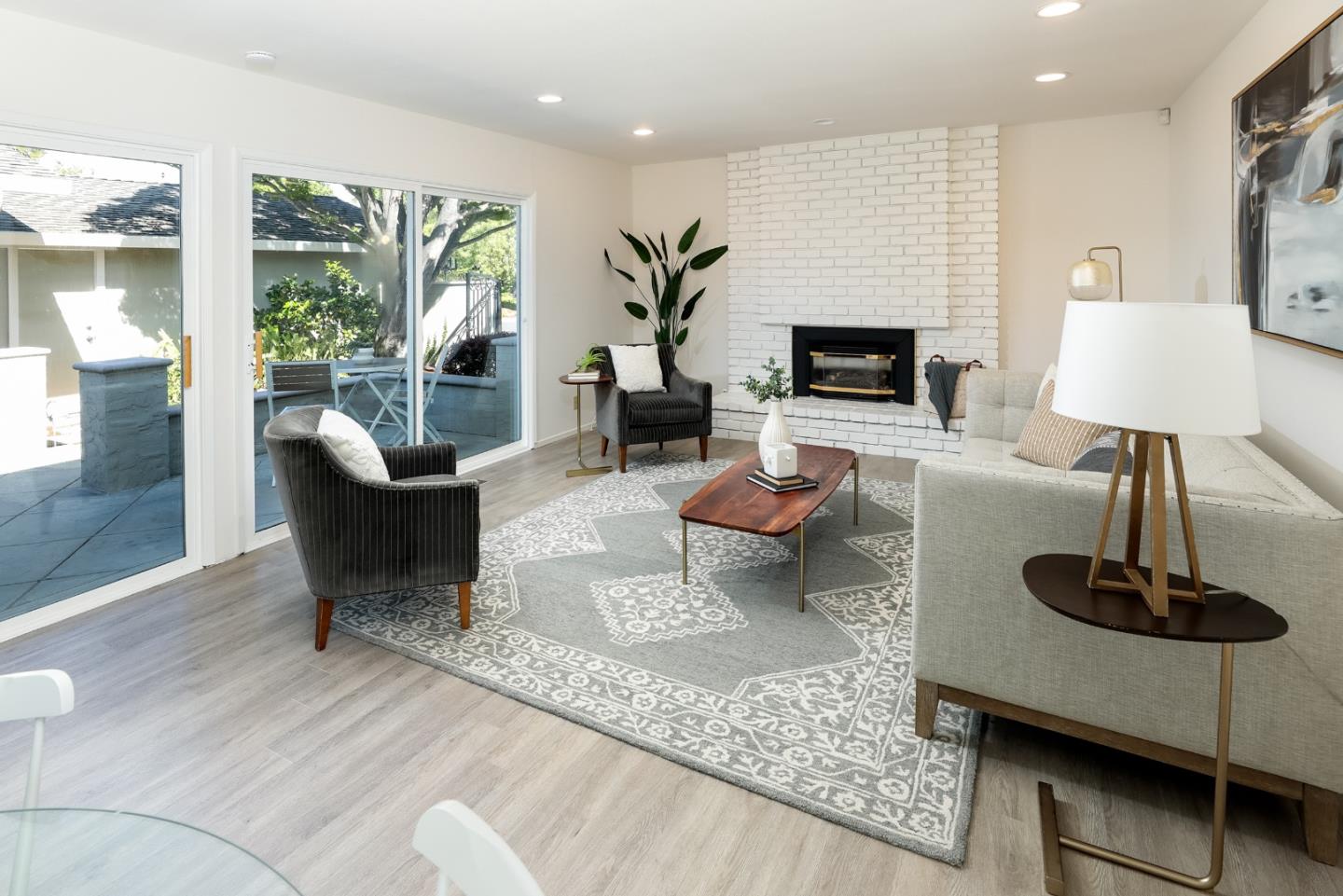 6315 Mojave Drive