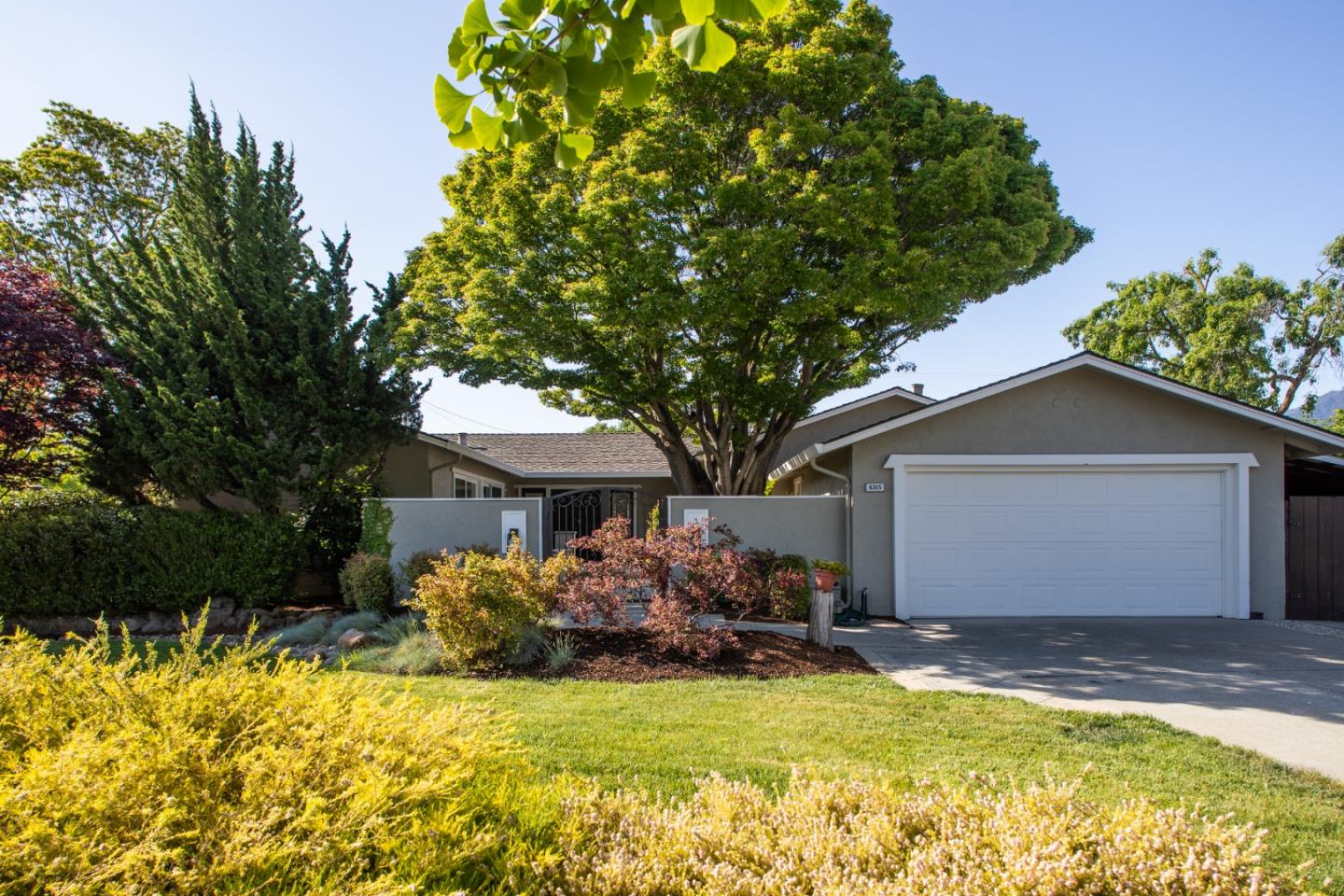 6315 Mojave Drive