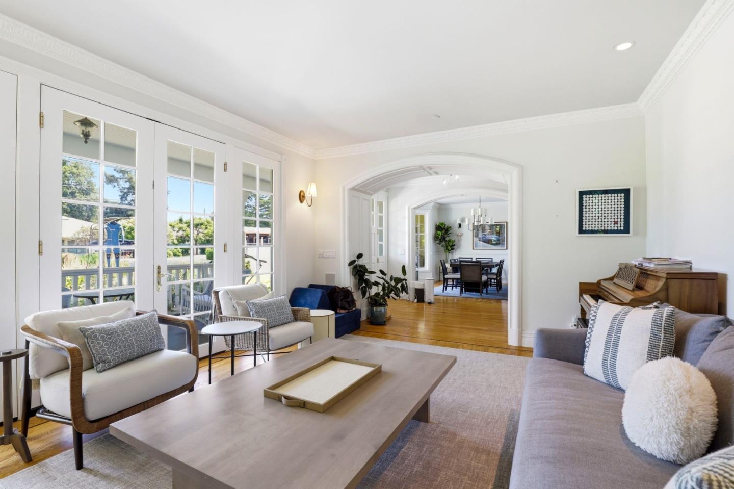 300 Sunkist Lane